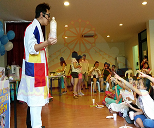 Mr Bottle’S Magic Show