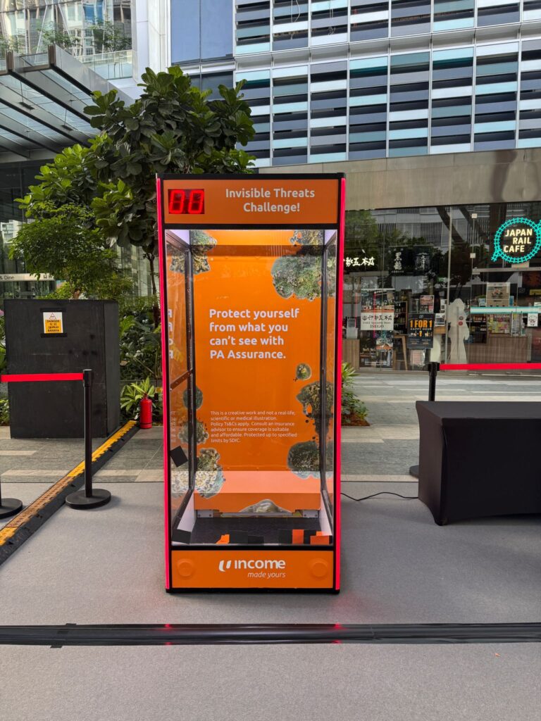 cash grabbing machine rental Singapore - wind chamber